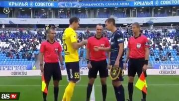 Inicio de partido entre el Krylia y Rostov
