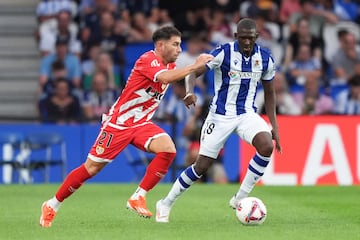 Valor de mercado de los canteranos: 1,20 millones de euros | El equipo vallecano tiene a un canterano en la plantilla del primer equipo. Joni Montiel (en la foto) ha salido de la cantera rayista. 