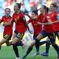 El VAR salva a España