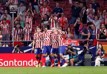 1-0. Álvaro Morata celebra el primer gol.