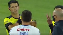 "Vergüenza": el sabroso diálogo de Lanaro con el árbitro que acabó en una roja