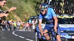 El ciclista británico Chris Froome, durante la subida a Alpe d'Huez en el Tour de Francia 2022.