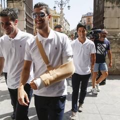 Las lesiones llegan a pares a la defensa del Sevilla un año más