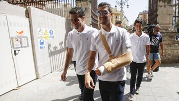 Las lesiones llegan a pares a la defensa del Sevilla un a?o m¨¢s