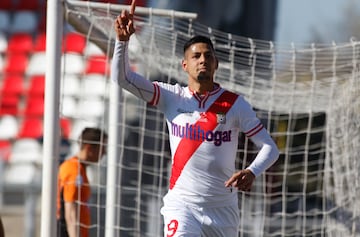 Mauro Quiroga festeja su gol ante San Luis, en el Campeonato Nacional 2018.