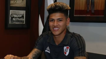 Jorge Carrascal cerrando su vinculación con River Plate.