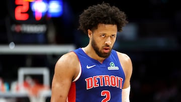 Detroit Pistons star Cade Cunningham will miss time due to a collapsed lung, which sounds scary. Here’s what to know about the injury.