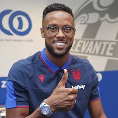 Hernani: “Iker ayudó a que salieran las cosas con el Levante”