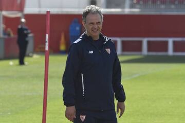 Joaquín Caparrós is back for another stint in the Sevilla dugout, starting on Friday night against Real Sociedad.