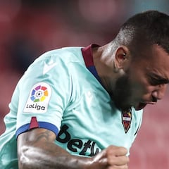 Vezo: "Con poco nos están haciendo daño"