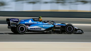 SAKHIR (Bahrain), 13/02/2026.- Williams driver Carlos Sainz Jr of Spain in action during the Formula 1 pre-season testing at Bahrain International Circuit in Sakhir, Bahrain, 13 February 2026. (Fórmula Uno, Bahrein, España) EFE/EPA/ALI HAIDER