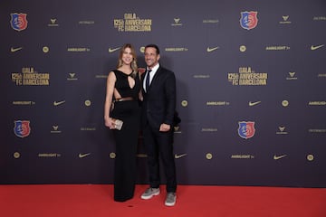 Juliano Belletti, exjugador de fútbol del Barcelona, en la alfombra roja del gran Teatro del Liceu.