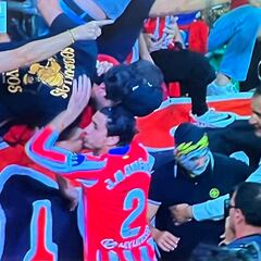 El diálogo entre Giménez, Simeone, Koke y el fondo: “En nuestra casa, no”