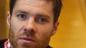 Xabi Alonso apuesta por Xavi Hernández como ganador del Balón de Oro 2010.