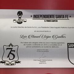 Santa Fe homenajea a Seijas por el 11 ideal de América