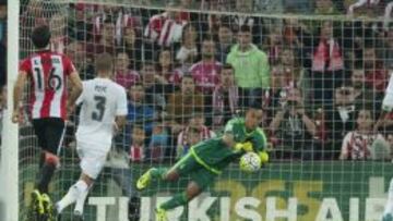 Keylor Navas, en una de sus paradas a Aduriz.