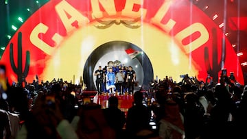 Boxing - Saul 'Canelo' Alvarez vs William Scull - Undisputed Super Middleweight Championship - ANB Arena, Riyadh, Saudi Arabia - May 3, 2025 Saul 'Canelo' Alvarez makes his ring walk entrance ahead of his super middleweight fight against William Scull REUTERS/Hamad I Mohammed