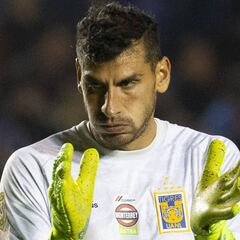 Nahuel Guzmán no jugará contra América, es baja de 10 a 15 días