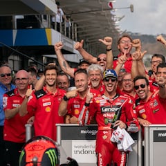 Bagnaia desconectó del sábado “viendo la serie de Beckham”