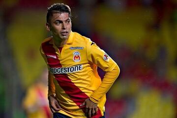 Los dos iniciaron su carrera con la Piedad, pero en 1995 Ramón se fue a Monterrey, mientras que para 1998 Carlos Adrián fichó con el Morelia donde tuvo una larga etapa. 'Ramoncito' llegó a ser un histórico de Chivas y de Selección Mexicana.