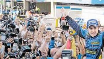 <b>EL MEJOR SIN DISCUSIÓN. </b>Alonso, el objetivo de todas las miradas y todas las cámaras, ha sido el gran protagonista del año y así lo reconocen los aficionados.