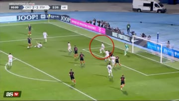 Las 3 malas decisiones de Ramos en el 3-2 hasta romper el 'offside'