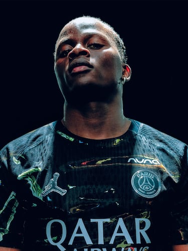 El club describe esta colaboración como un puente que celebra la herencia de la marca Jordan y la identidad del PSG, alimentando el presente e inspirando a las futuras generaciones de aficionados.