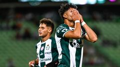 Santi Giménez, el culpable de la exigencia a Stephano Carrillo