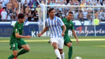 Santa Cruz, ante el Elche, posiblemente su &uacute;ltimo partido en la Liga espa&ntilde;ola.