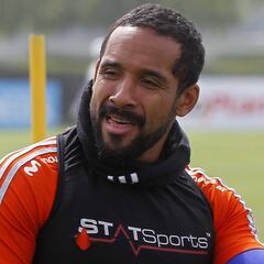 Jean Beausejour: "Fui más discriminado por mi antepasado mapuche que por el haitiano"