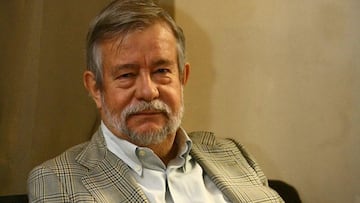Muere el escritor y crítico literario José María Guelbenzu