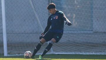 “Sueño con tener un contrato en la U, debutar y seguir siendo llamado a la Roja”