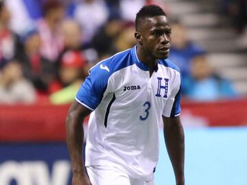 Central de 33 año, actualmente ficha del FC Dallas de la MLS. Suma 135 apariciones con la selección mayor de Honduras.