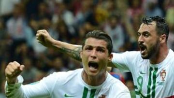 Cristiano Ronaldo celebra su gol a la República Checa.
