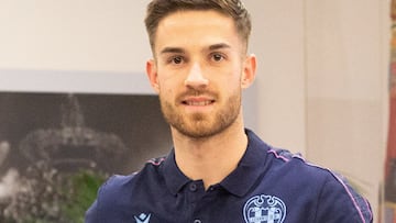 El Levante vuelve a pescar en la cantera sevillista