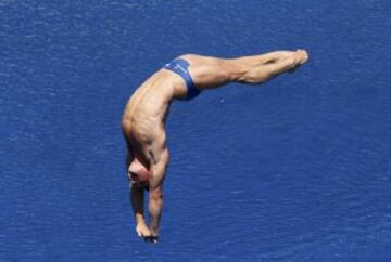 El saltador británico, Jack Laugher, desde los 3 metros.