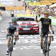 Yates se impone a la apatía