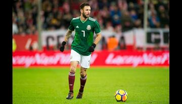 Layún es tan valioso para Osorio, que es puesto como titular es casi cada juego al que es convocado. Sin duda, se perfila para arrancar en el 11 inicial de la selección mexicana durante el Mundial. 