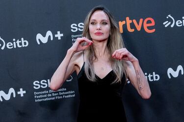 La actriz y directora Angelina Jolie durante la presentación de la película ‘Couture’, en la 73ª edición del Festival de Cine de San Sebastián, en el Palacio de Congresos y Auditorio Kursaal.