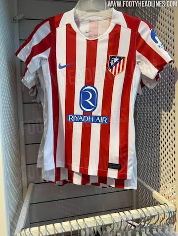 Im芍genes de la posible equipaci車n del Atl谷tico de Madrid para la temporada 2025-26.