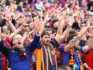 Join us for build-up and all the action as it happens from Camp Nou, with a place in the quarterfinals at stake: