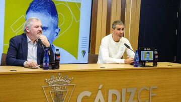 Gaizka Garitano en la sala de prensa del Nuevo Mirandilla en su presentación como técnico del Cádiz CF.