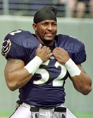 ¡¡¡¡Larga vida a Ray, rey de Aquilonia!!!!