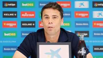 Rubi en rueda de prensa.