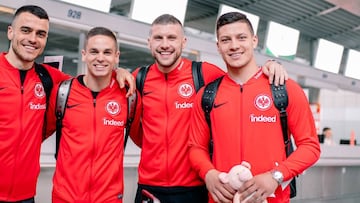 Jovic parti&oacute; con el Eintracht a China para jugar all&iacute; un amistoso.