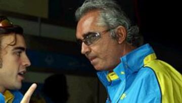 <B>EN SU MANOS. </B>Briatore maneja el contrato del asturiano.