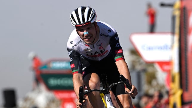 Almeida: “Creía que Vingegaard me iba a pasar en la línea de meta”