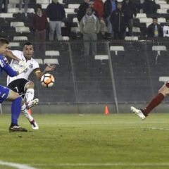 La noche soñada de Paredes: ovación, récord y una estatua