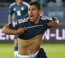 Argentina bate a Uruguay con gol de Agüero y un gran Pastore