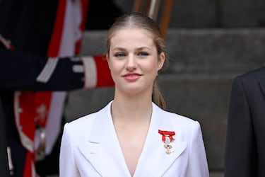El look de Leonor que nos lleva a la pedida de mano de la reina Letizia